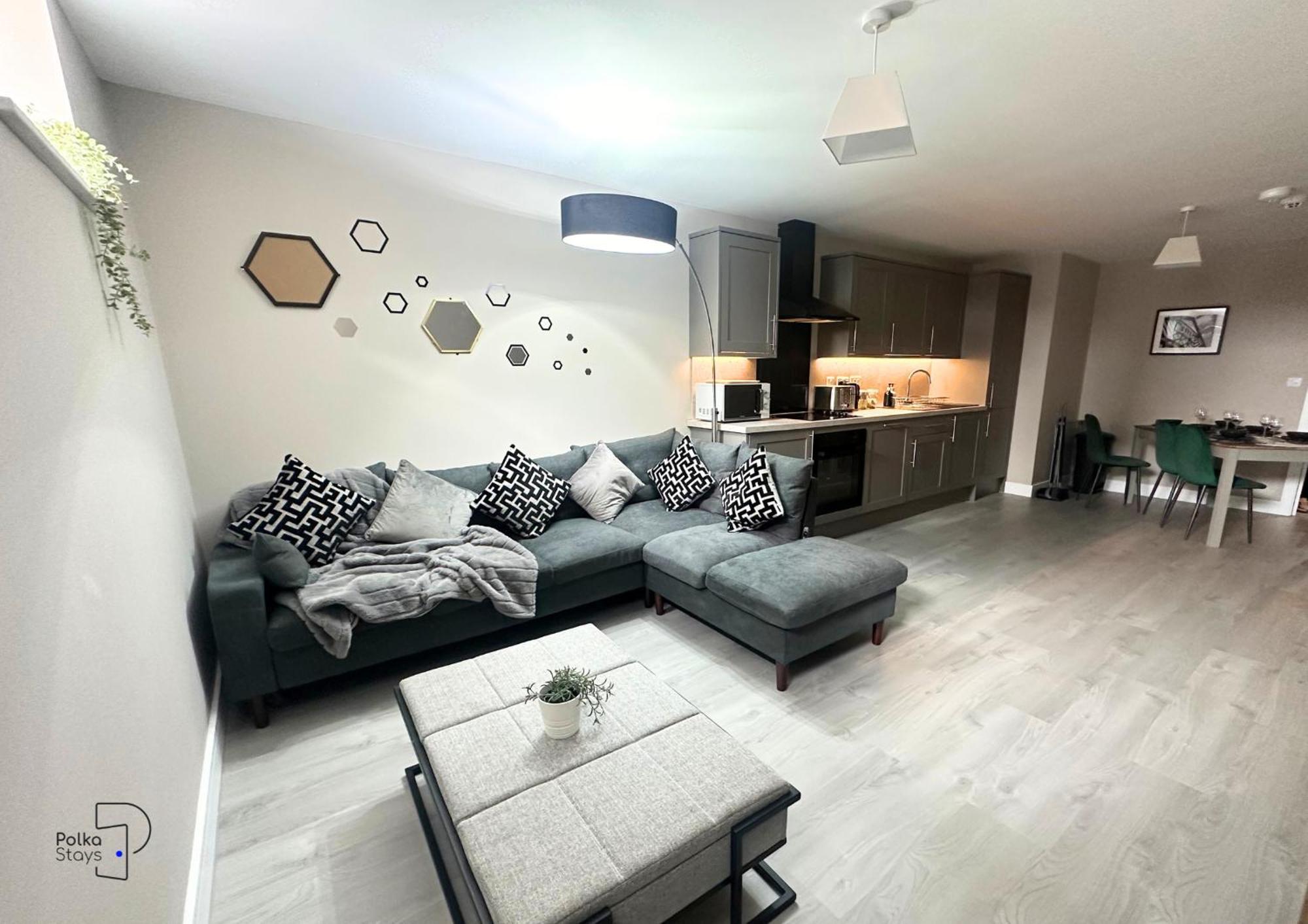 Hanley, Stoke - Modern Spacious Apartments By Polkastays Екстериор снимка