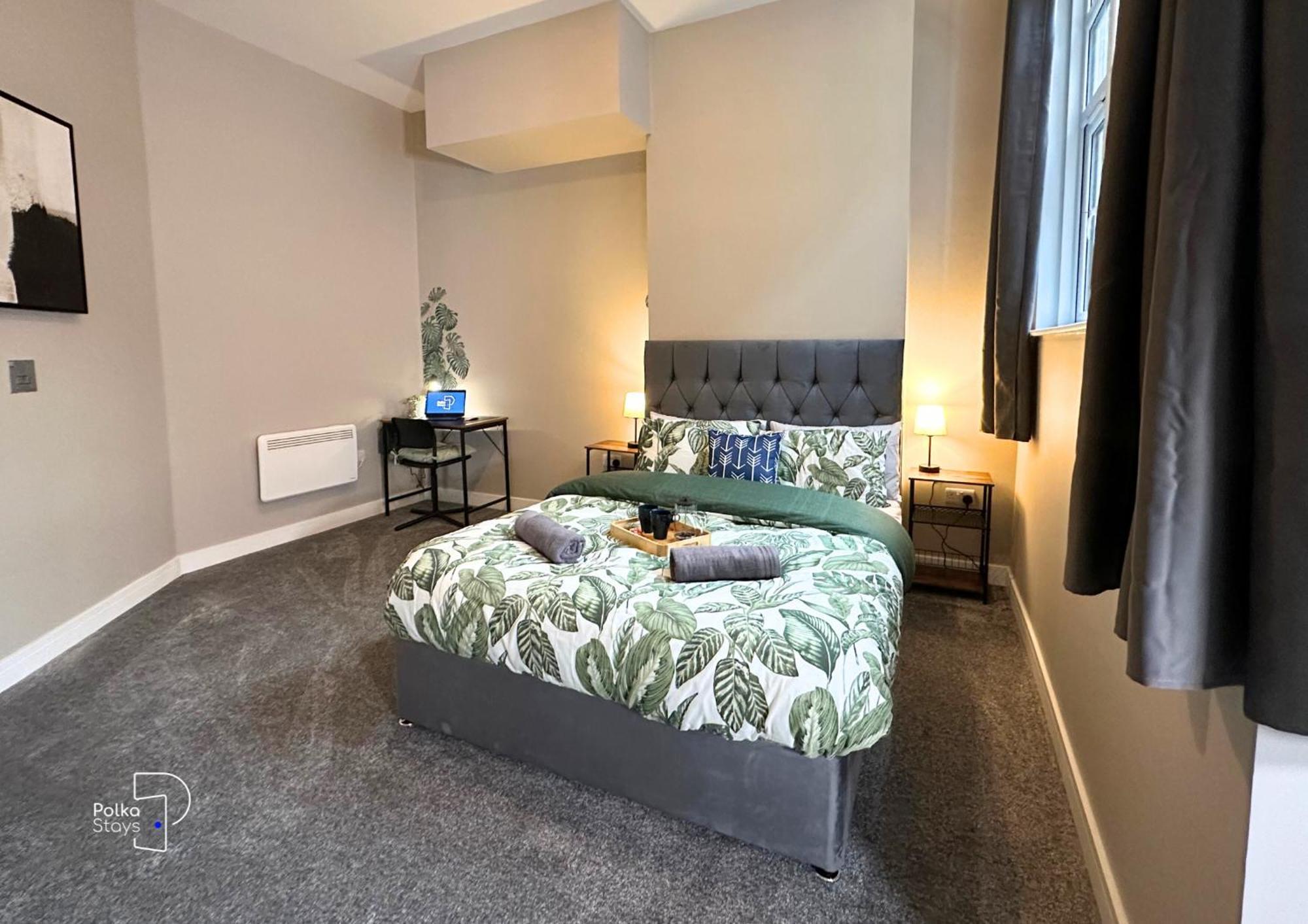 Hanley, Stoke - Modern Spacious Apartments By Polkastays Екстериор снимка