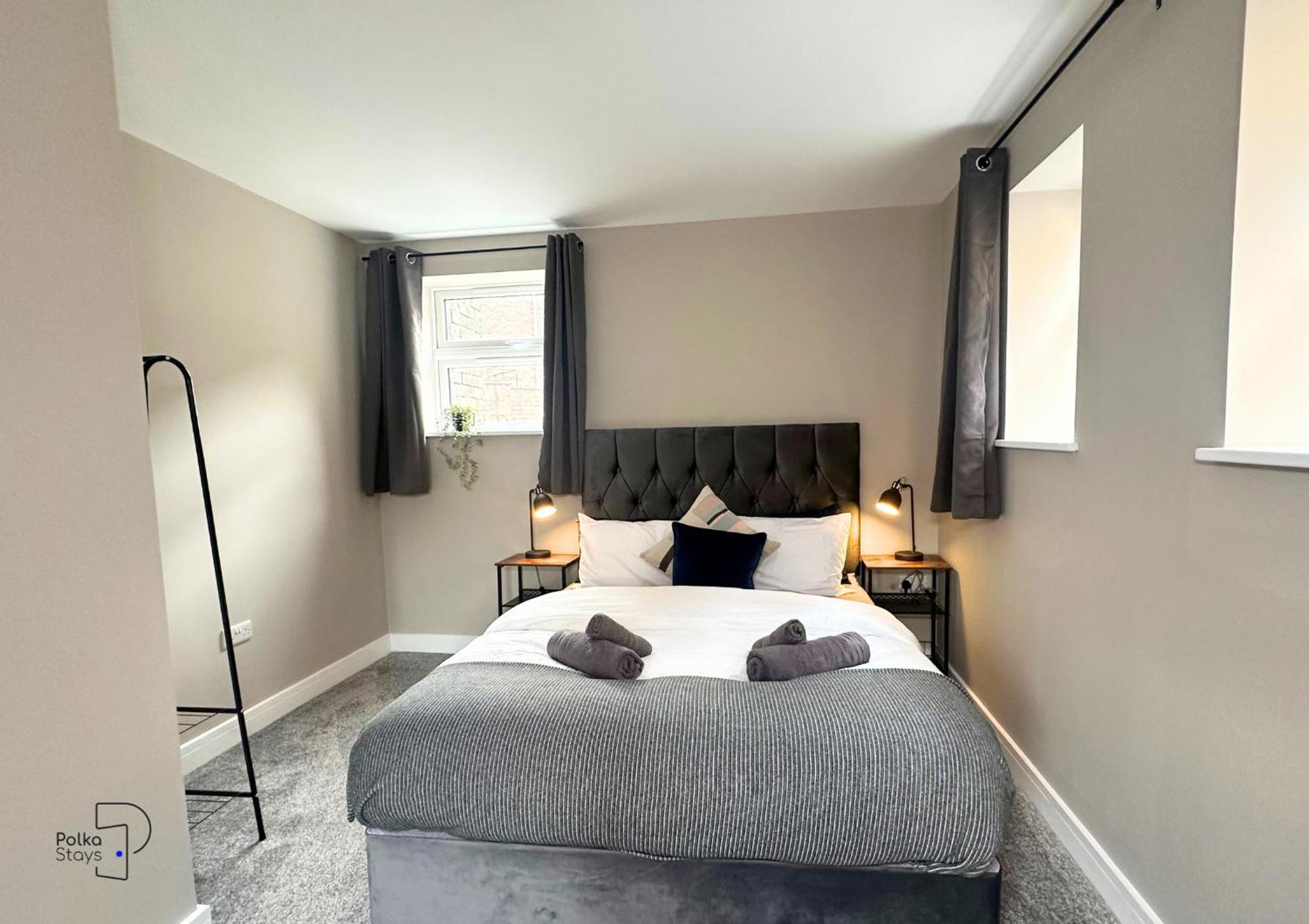 Hanley, Stoke - Modern Spacious Apartments By Polkastays Екстериор снимка