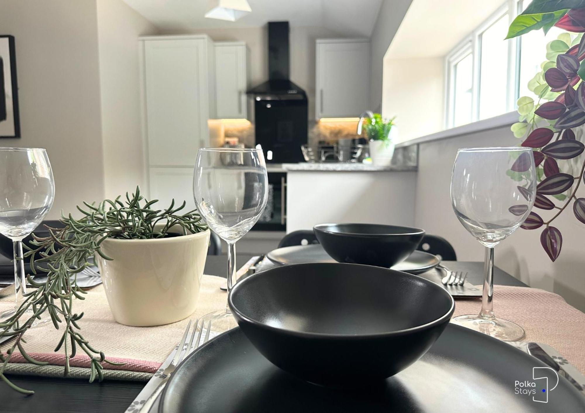 Hanley, Stoke - Modern Spacious Apartments By Polkastays Екстериор снимка