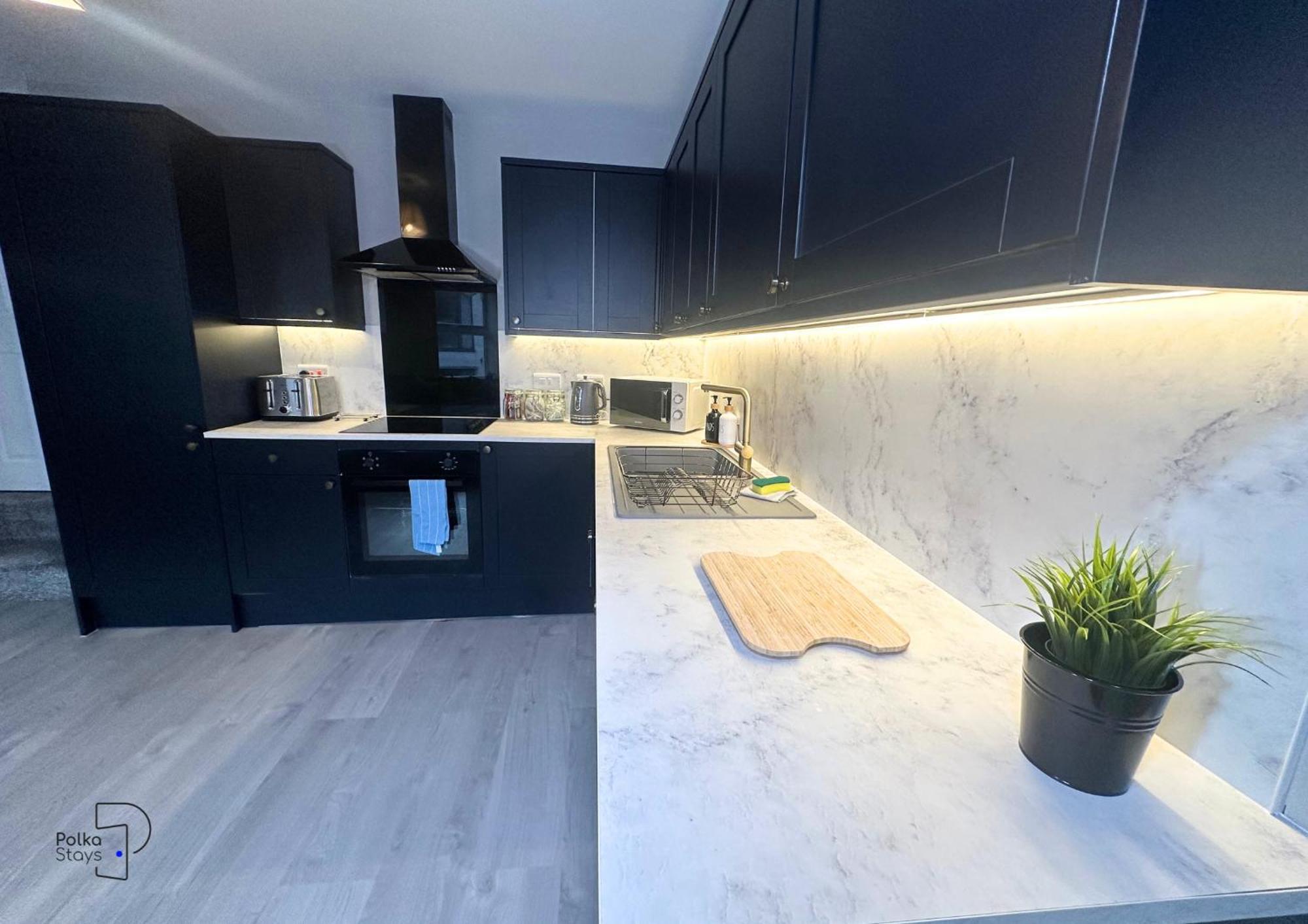 Hanley, Stoke - Modern Spacious Apartments By Polkastays Екстериор снимка
