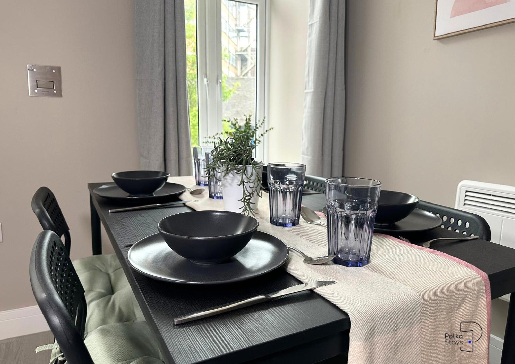 Hanley, Stoke - Modern Spacious Apartments By Polkastays Екстериор снимка