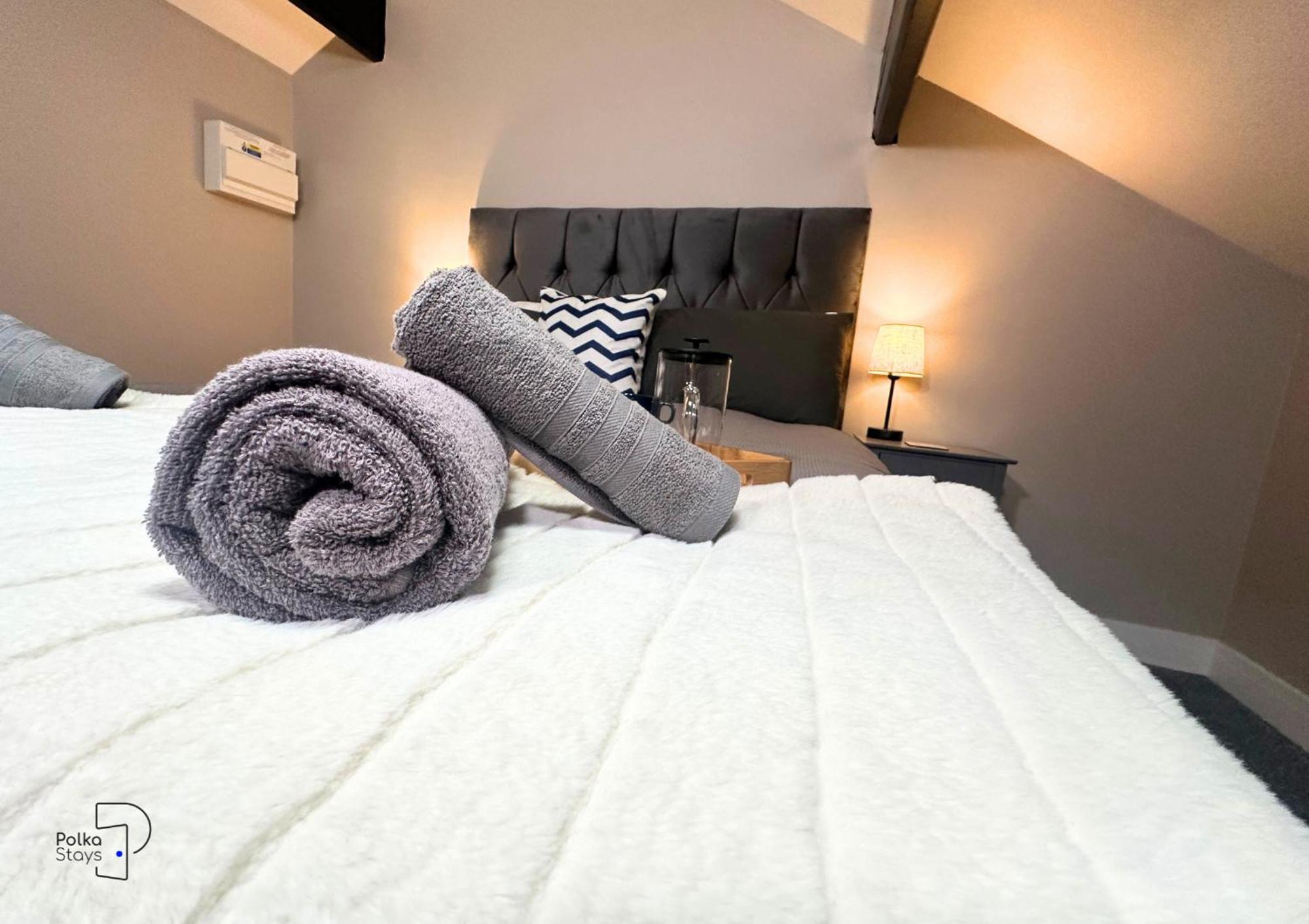 Hanley, Stoke - Modern Spacious Apartments By Polkastays Екстериор снимка