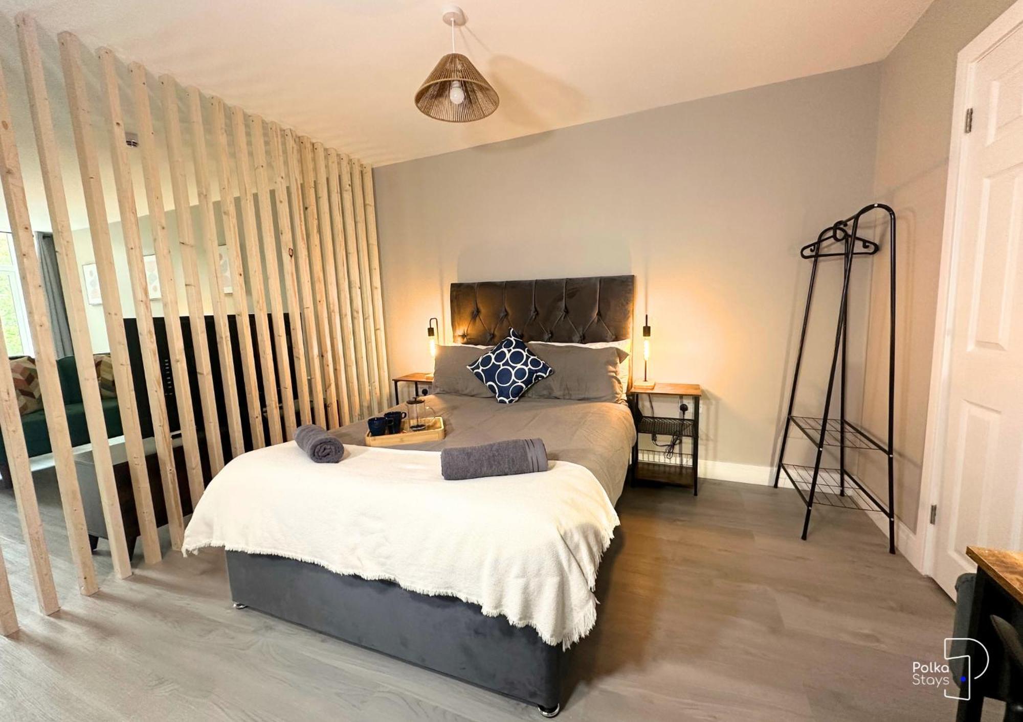 Hanley, Stoke - Modern Spacious Apartments By Polkastays Екстериор снимка