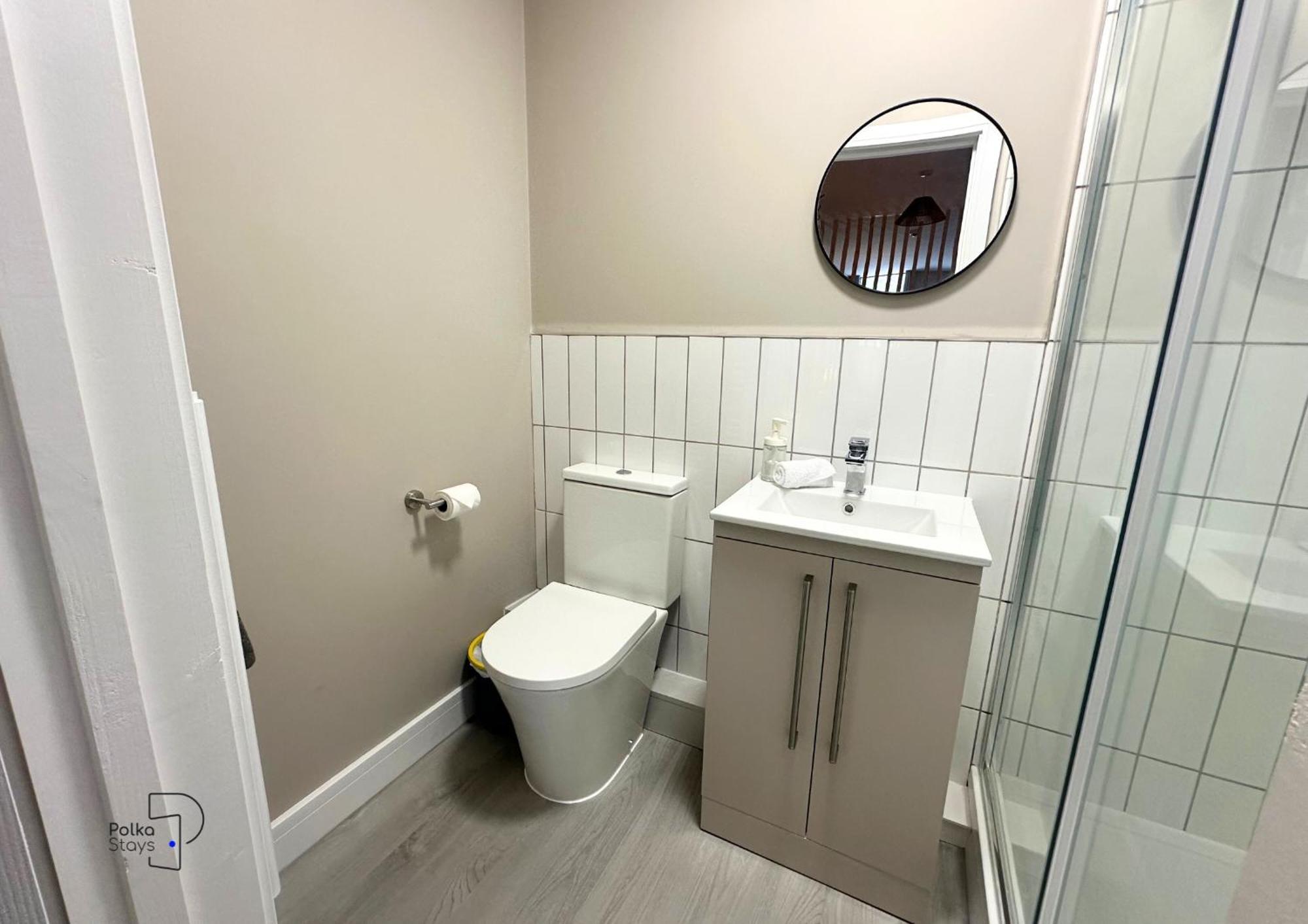 Hanley, Stoke - Modern Spacious Apartments By Polkastays Екстериор снимка